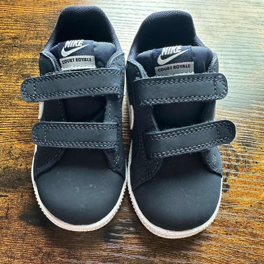 Nike Court Royale Shoes Size 6C